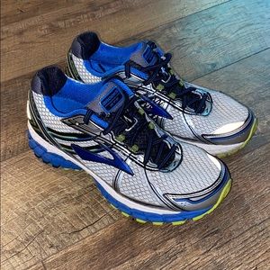 Brooks Adrenaline GTS Running Shoes